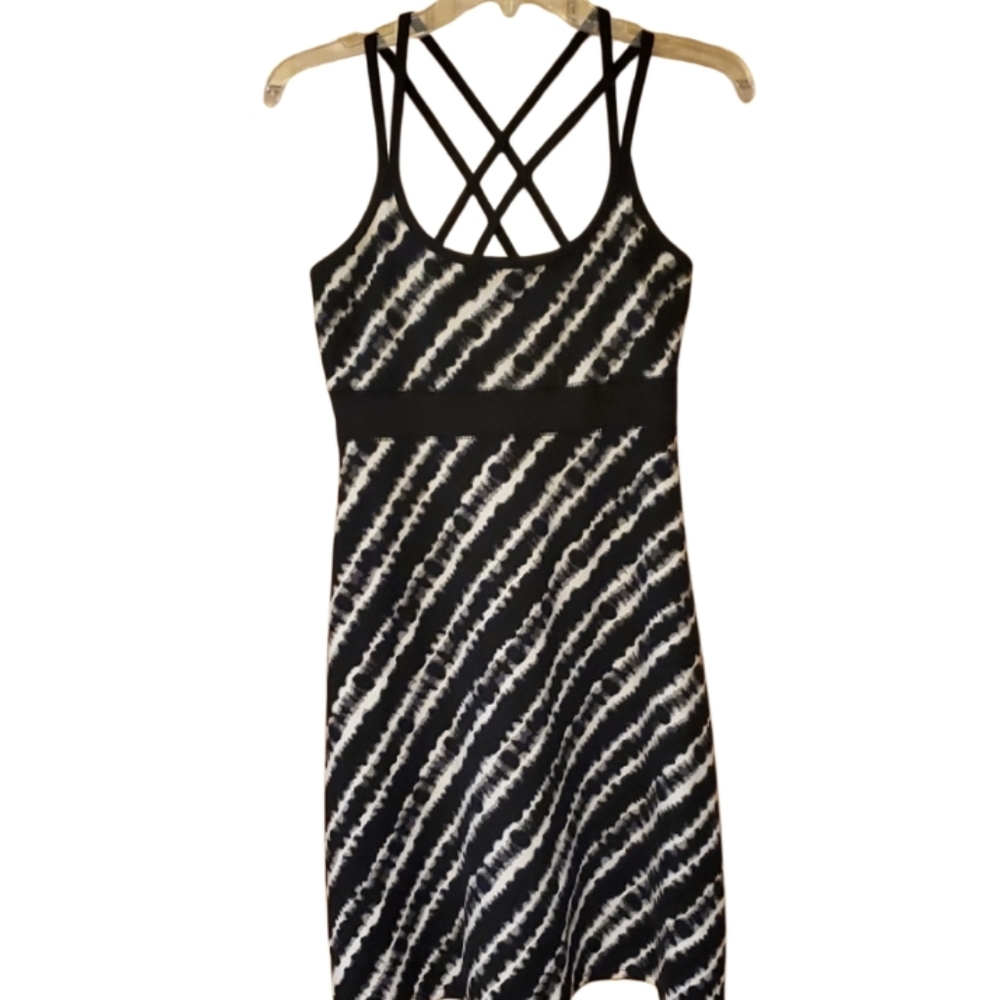 Soybu Black and White Strappy Athleisure Dress Size Small Tie Dye
